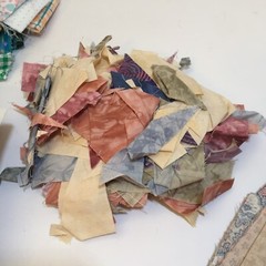 1 Pound 9 Ounces Cotton Print Fabric Quilt Scraps Leftovers N