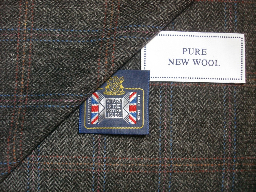 100% PURE NEW WOOL TWEED FABRIC IN Herringbone Check MADE IN SCOTLAND *See Below
