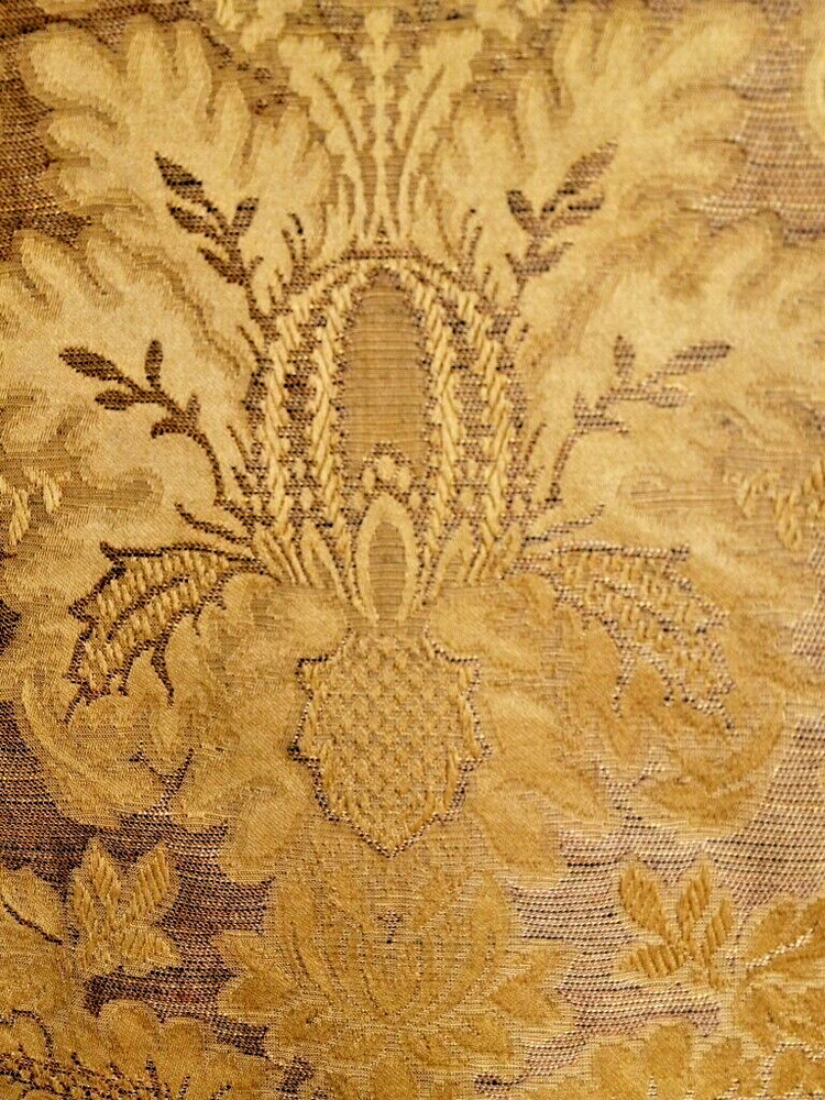 Gold Damask Soft Mocha Accent Color & Detail Elegant Pattern High-End Heavy