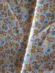 Vtg. Frontstreet Cotton Fabric Boy Girl Bear Balloon Sleep-White Nursery, 1 yd