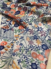 Vintage Japanese kimono silk fabric / white base, garden, floral DA19