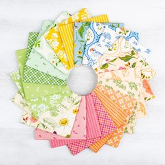 Virginia Rose 40 piece 2.5-inch Strips Jelly Roll Riley Blake Designs RP-16970-4