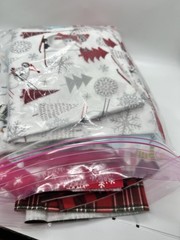 Estate Fabric Scrap Lot 1-2 Lbs Gallon Bag Quilting Sewing Craft Christmas Asst