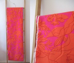 90s does 70s One Way Stretch Pink Orange Floral Spandex 150cm x 5 meters