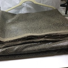 Sewing Fabric 10.5 Yards By 60 Inches W Snake Skin Pattern Green Black Dots