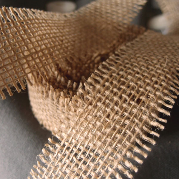 Burlap Ribbon 1.5″ wide 10 yards Crafts Bows Weddings Jute Roll With Frayed Edge