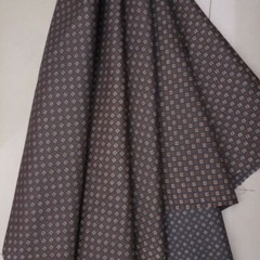 Jim Thompson Thai Silk Cloth Fabric 100%Crafting Gray Square & Dots (2.20 Yards)