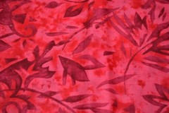 Red / Dark Red with Leaves 100% Cotton Batik Quilting Fabric –44″ x 19″