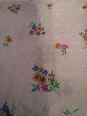 COTTON FABRIC LOT – LIGHTWEIGHT OFF-WHITE/CREAM FLORAL TEXTURED EYELET