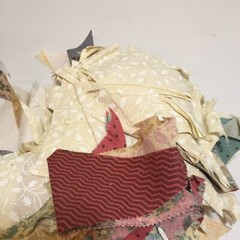 1 Pound 3 Ounces Cotton Print Fabric Quilt Scraps Leftovers Triangles U