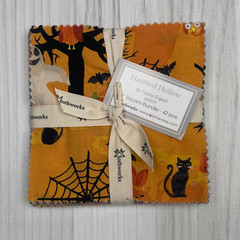 Clothworks Haunted Hollow By Tracey English NEW – 42 Pieces – 5″x5″ Charm Pack