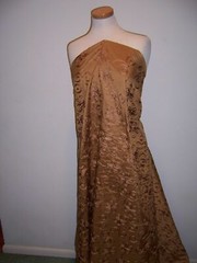 3yd FABULOUS COPPERY GOLD DUPPIONI FABRIC W/ SILK BRAID FLORAL DESIGN EMBROIDERY