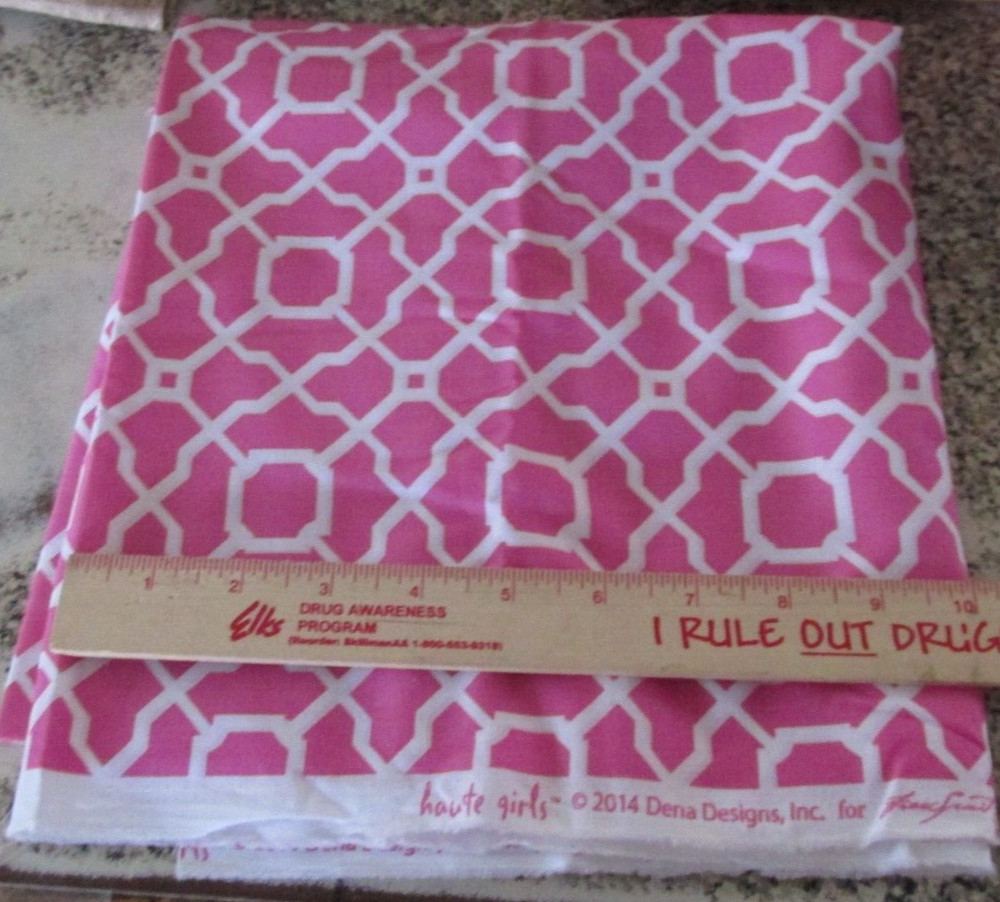 1 Yard x 44″ Vintage Fabric Dena Designs Westminster Fibers Pink Geometric