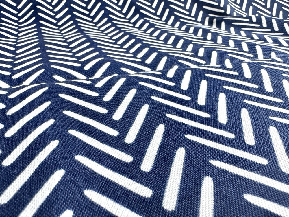 2008 MMXVIII Richloom Solarium Outdoor Fabric Blue White Dashes 2 yds x 54″