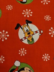 NEW 4 YARD 28″ MICKEY MINNIE PLUTO DONALD SNOWFLAKE COTTON FABRIC SEWING QUILT