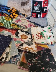 Fabric Quilting Squares 4×4 Lot 1lb 1oz Cotton Calico Prints Scraps Patchwork