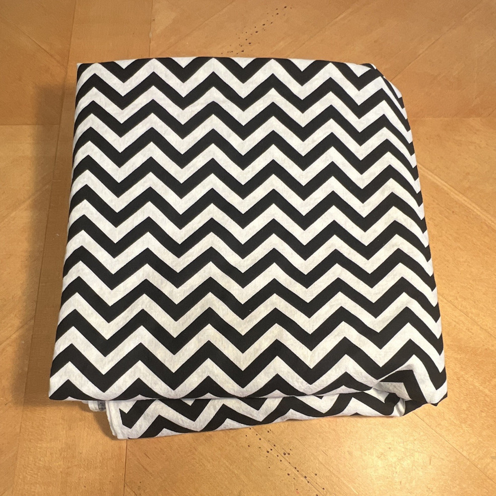 Black & White Chevron Print Cotton Fabric Piece, Suitable for Crafts & Quilting