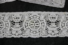 Rare Vintage Cotton Nylon Lace NOS” 2″ Across White Color by the Yard