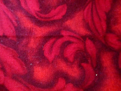 4-2/3 YDS RED & BLACK FLORENTINE SCROLL 100% COTTON JOANN OOP