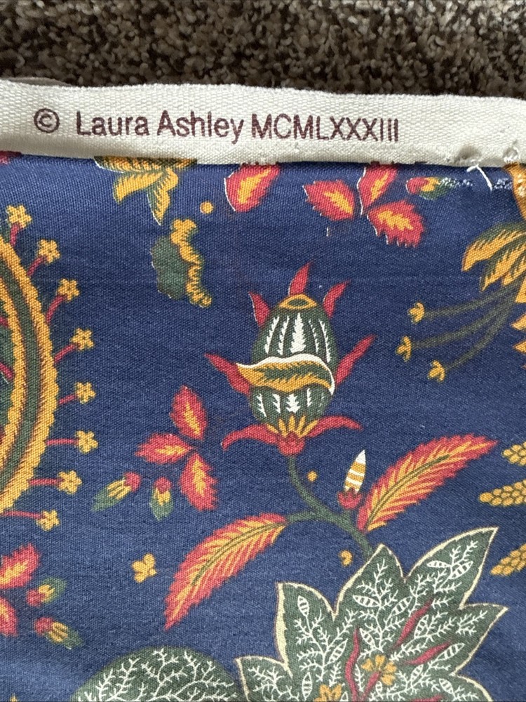 Laura Ashley Vintage 1983 Fabric 60 Inches Wide X 90 In Long