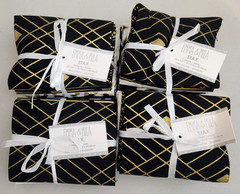 Lot of 4 – 5 pcs fat Quarter bundle by Emma and Mila Stax