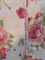 VTG Scattered Pink Roses on Cream COTTON Fabric Joann’s Cottage French 4yd X 44″