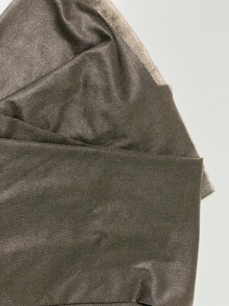 Black Fusible Sheerweight to lightweight Interfacing 36″X48″ NONWOVEN