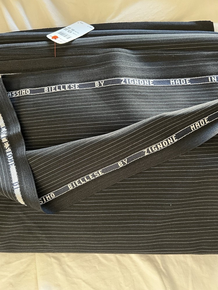 NEW MADE IN ITALY Reda 3.2M/3.5YD Wool Suiting Fabric Dark Blue Black Stripes
