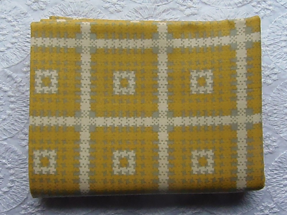 RARE & OOP Urban Chiks 1974 GOLD YELLOW NOMAD PLAID *2008 & BRAND NEW*