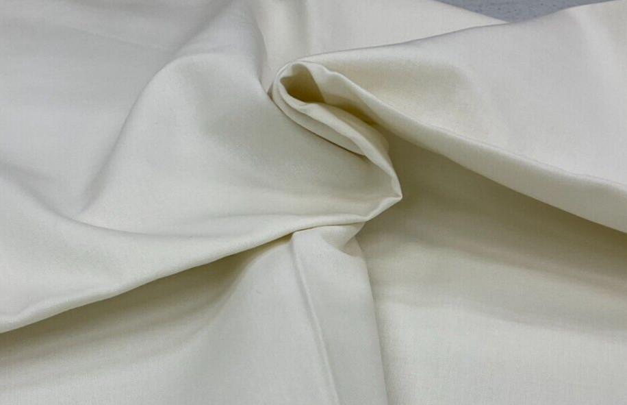 OYSTER COTTON, 44″ W- HIGH QUALITY– BY THE YARD