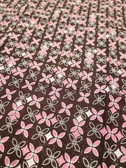 100% Cotton Medallions DARK BROWN bright Pink White Glitter Fabric Quilting Sew