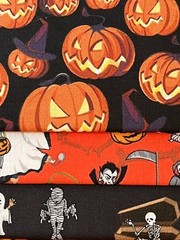 Quilting Fabric Lot – Halloween, 10 Fat Quarters + 1 FREE!