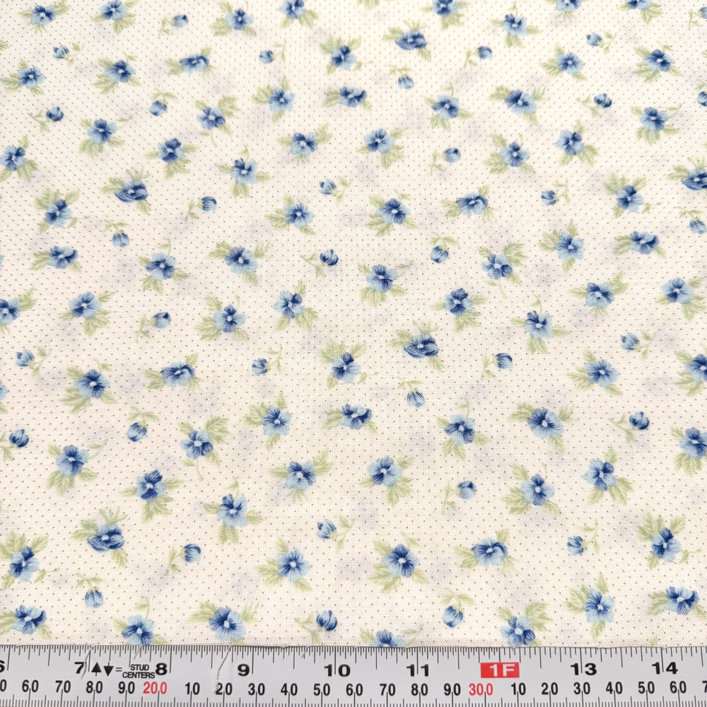 So Sweet, So Soft 2006 RJR Fabrics Floral Pin Dot Cotton HALF YARD Remnant 18×44