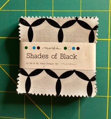 Moda Mini Charm Pack – 42 pcs – 2 1/2″ squares