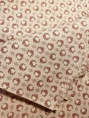 Vintage Light Pink Calico Cotton Quilt Fabric Cabbage Rose BTHY