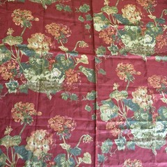 Thibaut ‘Washington’ 100% Linen Fabric Red Floral Geraniums 1.97 Yds X 54”