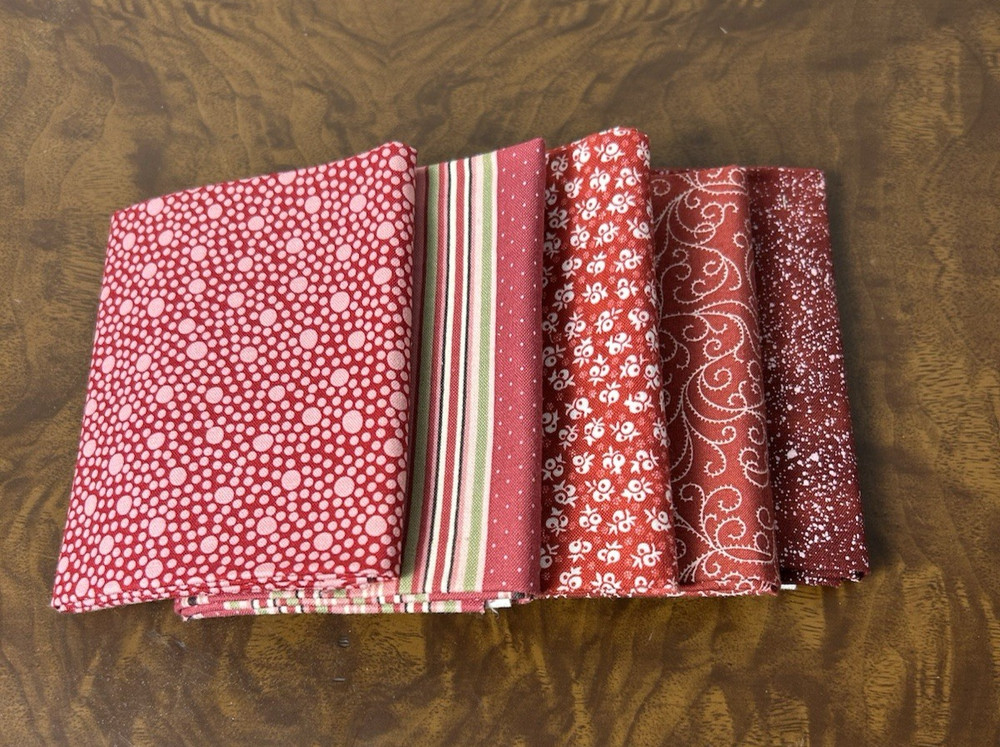Fat Quarter Bundle Lot of (5) Assorted Red Fabrics 100% Cotton 18″ x 22″ NEW