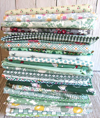 fabaric/yardage Quilting FAT QUARTERS 6.75yds Green Novelty Prints Sewing/Craft