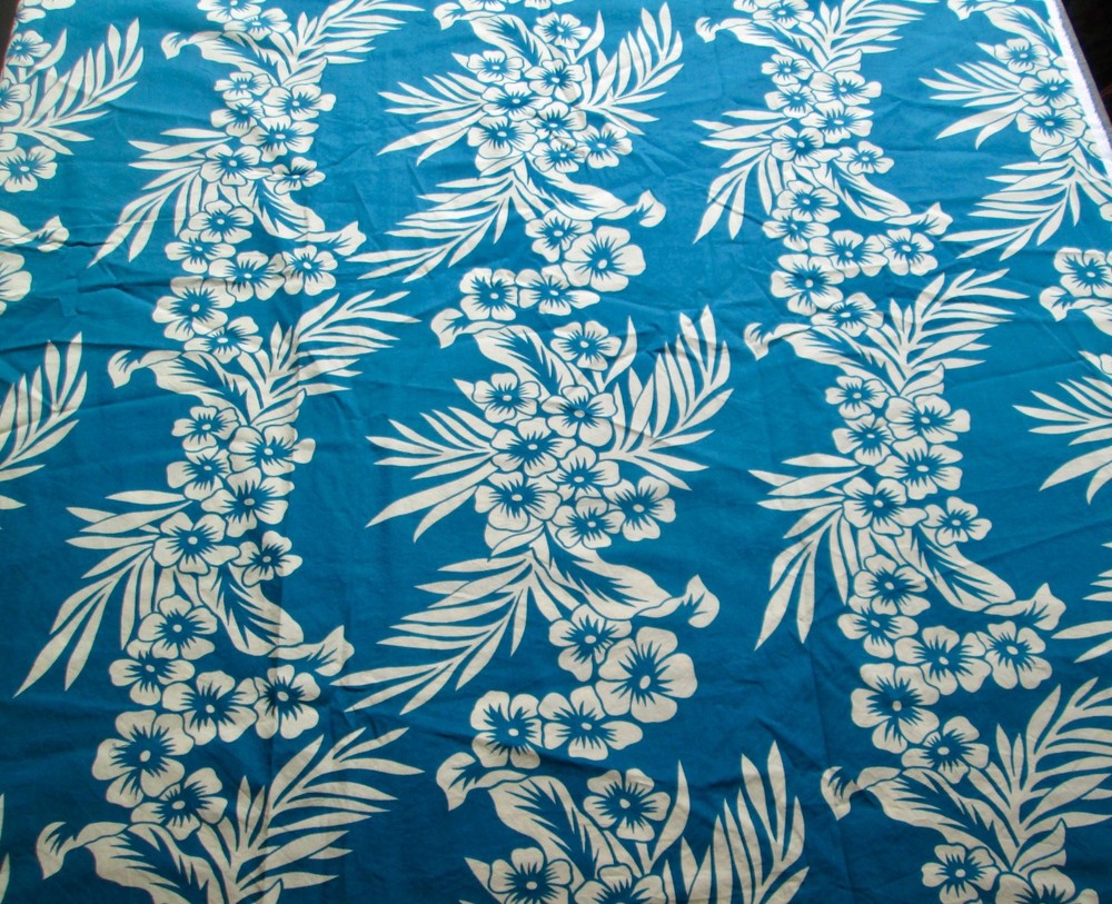 2002 Kona Bay Fabrics 44″ x 109″ (3 yds) Cotton Fabric Yardage Design PM-007 R