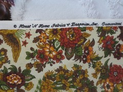 5172. House ‘N Home AMERICANA AUTUMNAL PRINT Cotton FABRIC – 44″ x 3-3/4 yds.