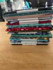 Lot of 20 PATTERN fat quarters-WHAT U SEE IN THE PICTURES IS EXACTLY WHAT U GET
