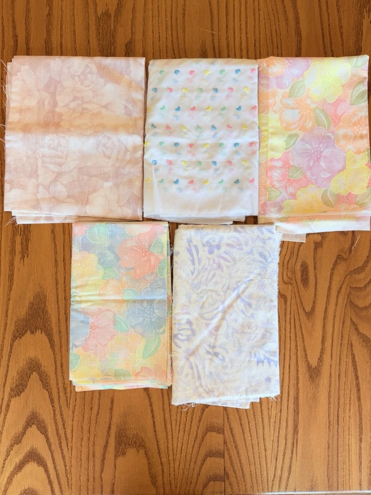 Pastel Cotton Fabric Lot Florals Hearts Crisp Craft Quilting 2.20 lb