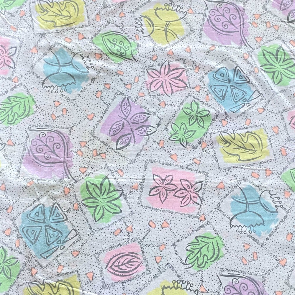 BTY 1980s Pop Art Floral Leaf Fabric Vintage Pastel Cotton