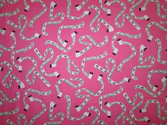 MEASURING TAPES SEWING ITEMS WAVY PINK COTTON FABRIC FQ