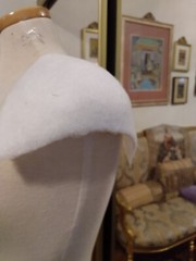 CGL2 MOULDED RAGLAN ROUNDED FORMED APPROX 1/2 inch SHOULDER PADS BTTING & PELLON