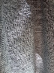 Vtg Gray Herringbone Fabric Wool Cotton Blend 3 Yards x 48″ Soft Suiting Apparel