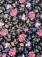 Marcus Brothers Textiles Gorgeous Floral Print 44” x 46”