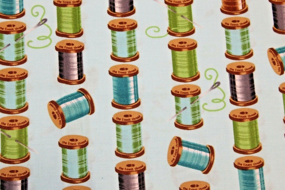 Sewing Fabric quilt Cotton 44″ x 1/2 yd Black Gray Spools of Sewing Thread