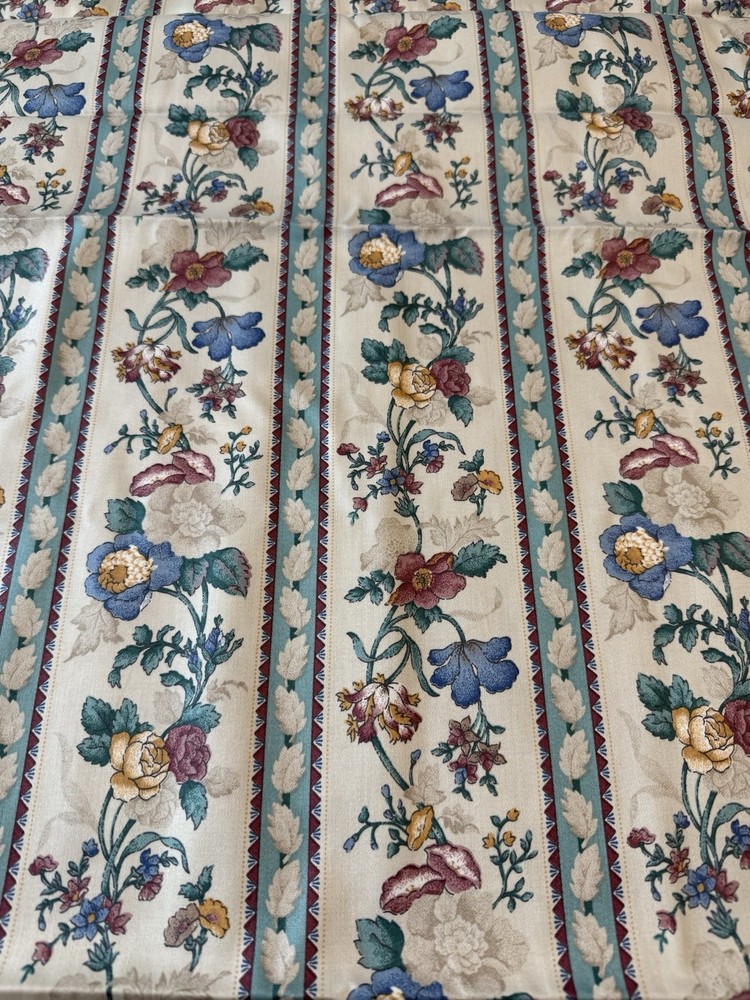 House N Home 90s Floral Strip Cotton Fabric Preshrunk Drape Upholstery 1 1/ 3yd