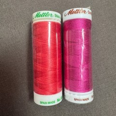 Pink Red Purple Fabric Lot Fat Quarters Quilting Cotton Batik + Mettler Thread